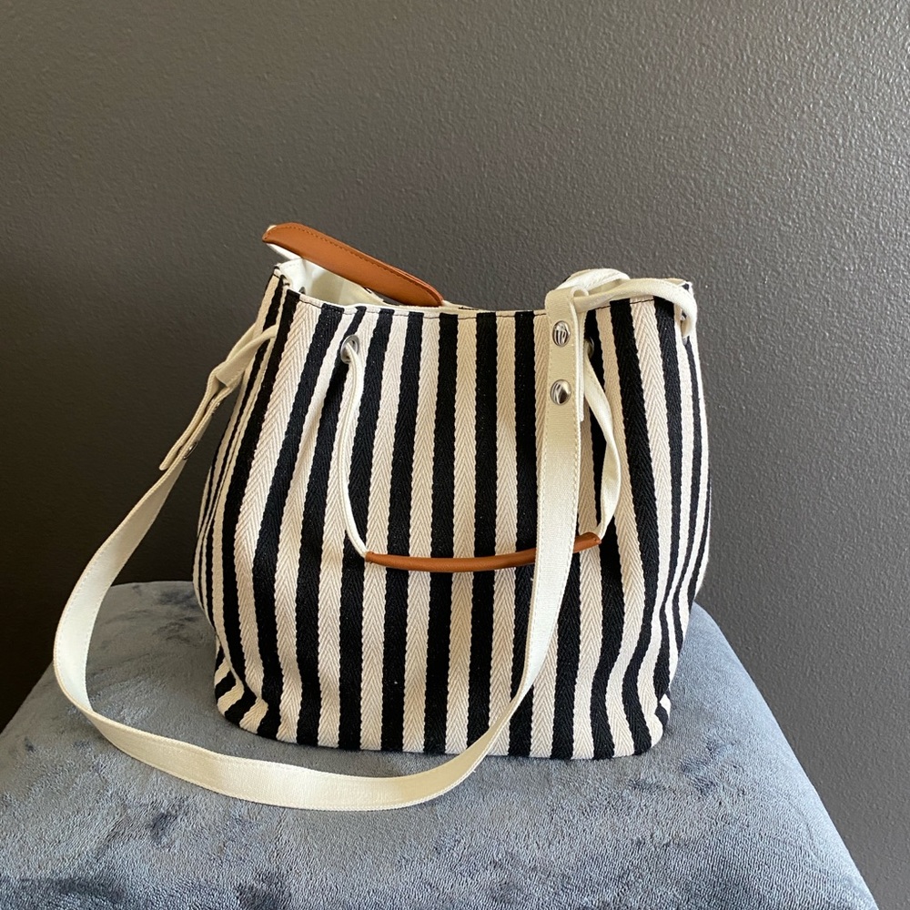 Budenwely shoulder bag